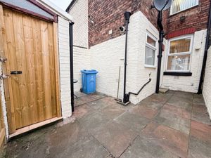 Photo 11- click for photo gallery